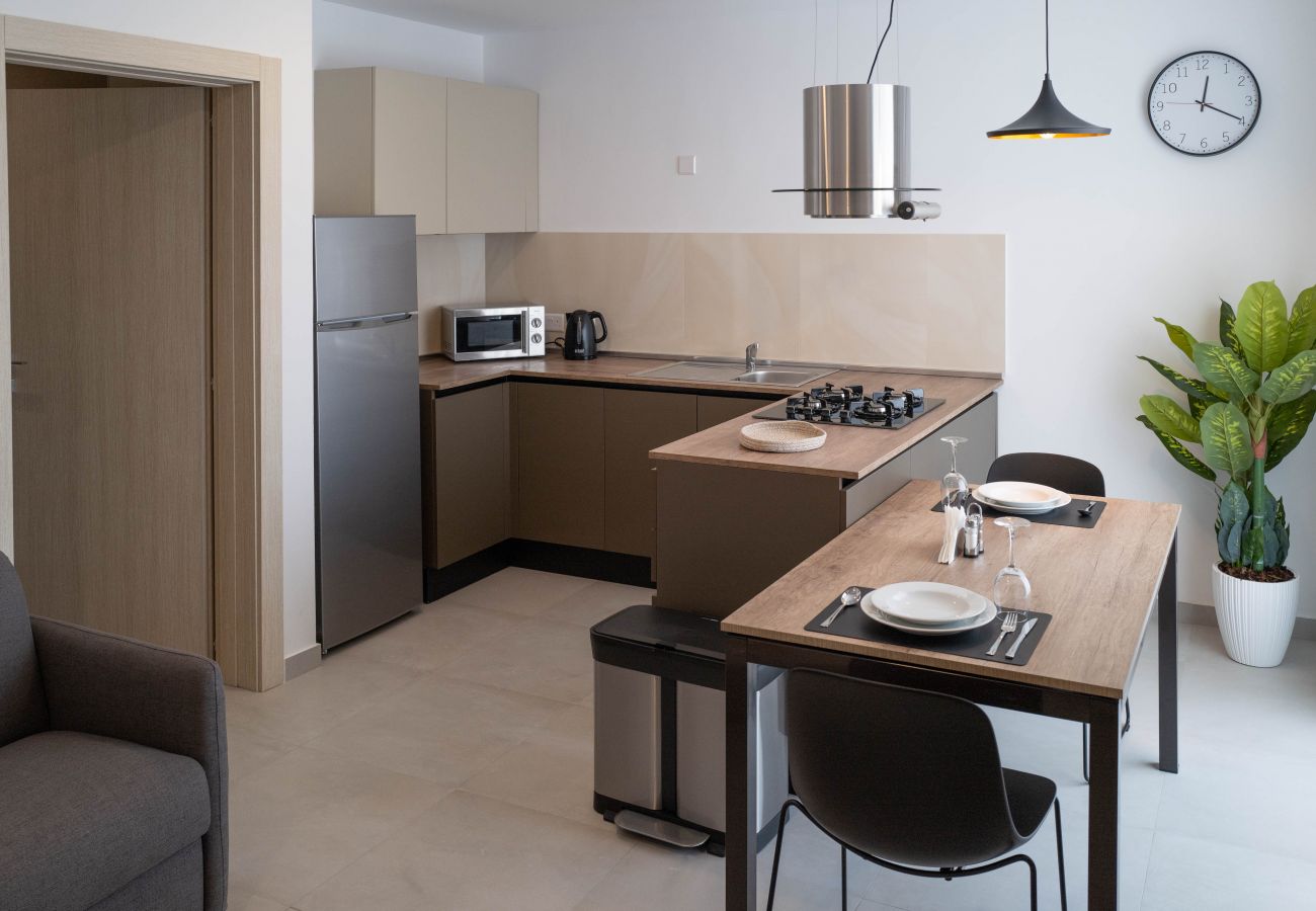 Ferienwohnung in Marsaskala - 401 Comfort One Bedroom Apartment with Sea View