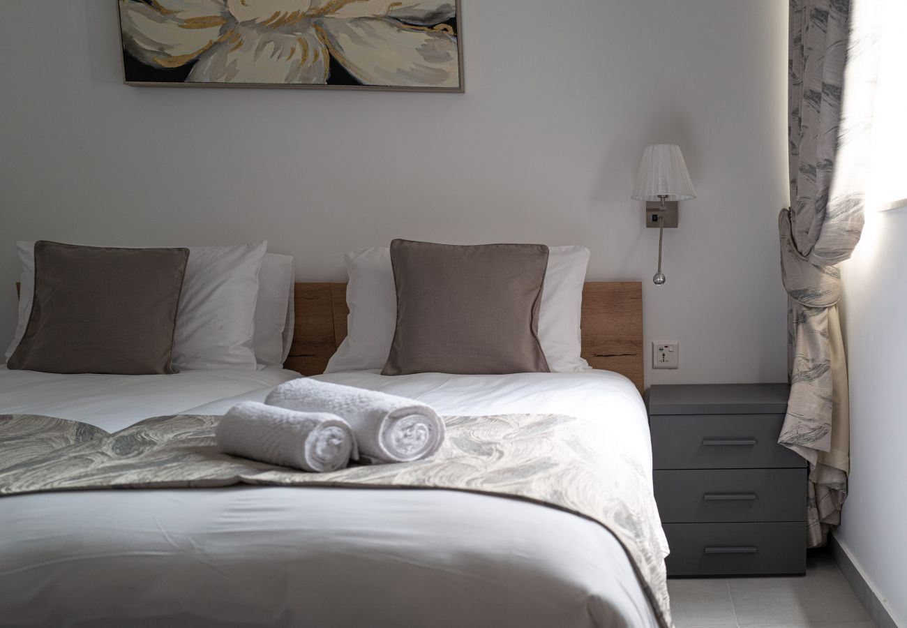 Ferienwohnung in Marsaskala - 505 Deluxe Two Bedroom Apartment with Terrace