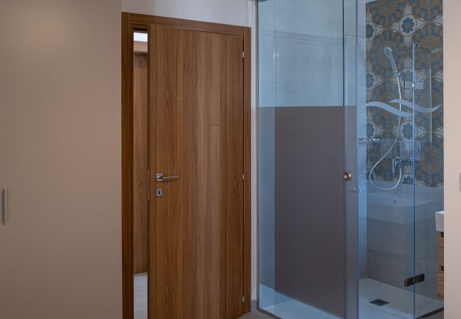 Appartamento a Marsaskala - 505 Deluxe Two Bedroom Apartment with Terrace Appartamento a Marsaskala - 505 Deluxe Two Bedroom Apartment with Terrace