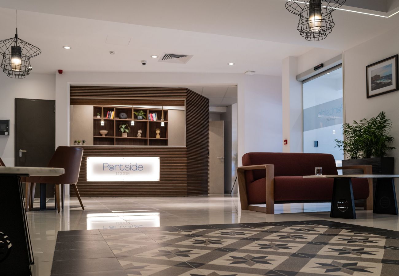 Appartamento a Marsaskala - 505 Deluxe Two Bedroom Apartment with Terrace