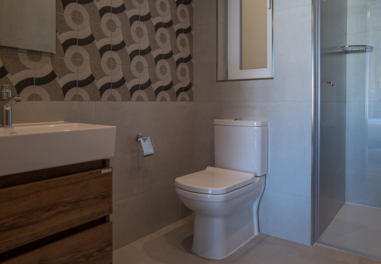 Apartment in Marsaskala - 501 Deluxe Two Bedroom Apartment with Sea Views