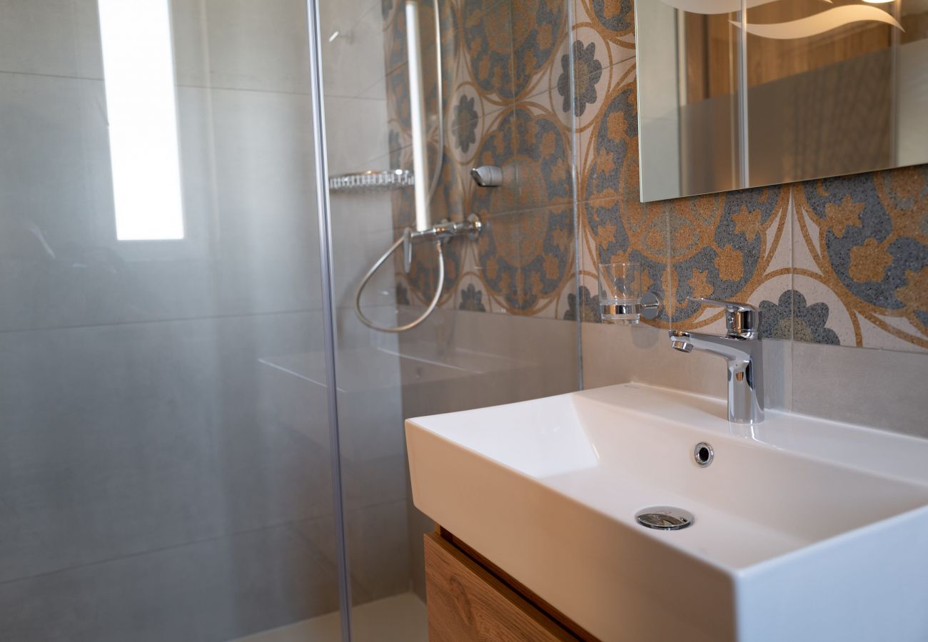 Apartment in Marsaskala - 505 Deluxe Two Bedroom Apartment with Terrace